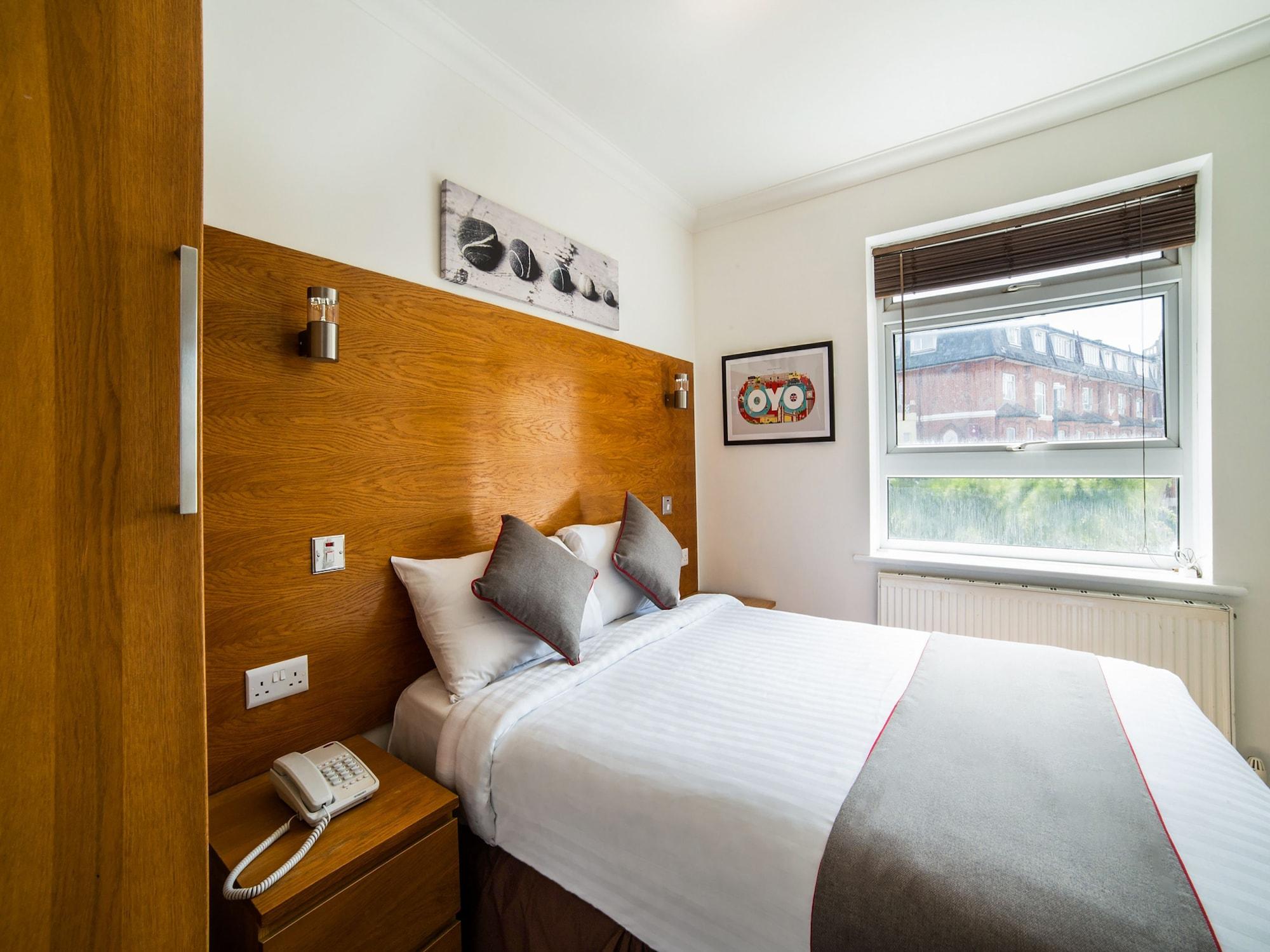 Hotel Oyo Kingsley 3*