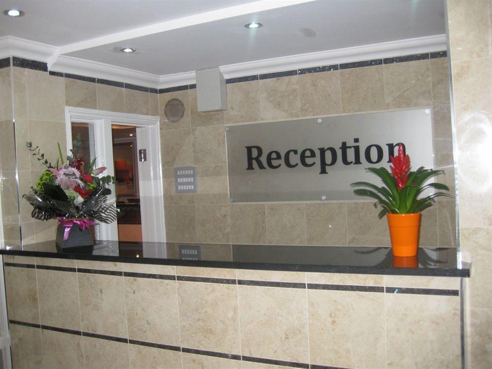 Oyo Kingsley Hotel 3*