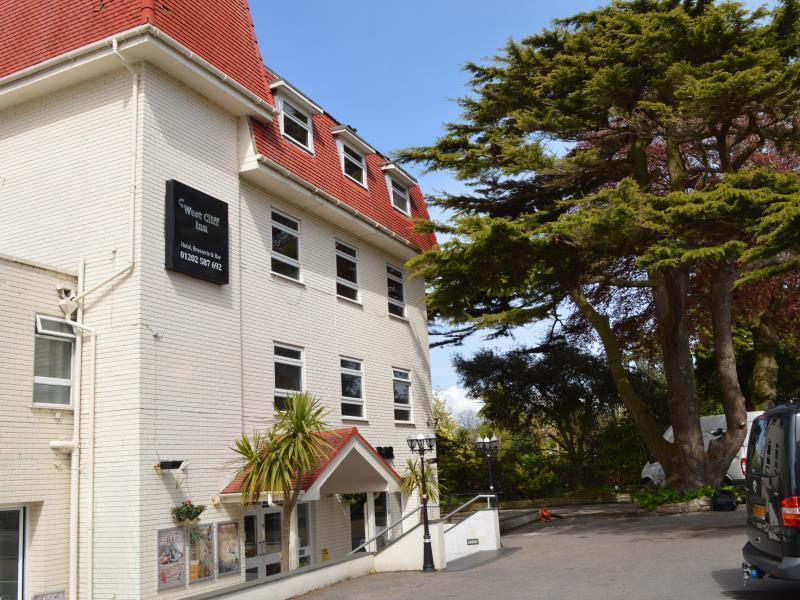 Oyo Kingsley Hotel 3*