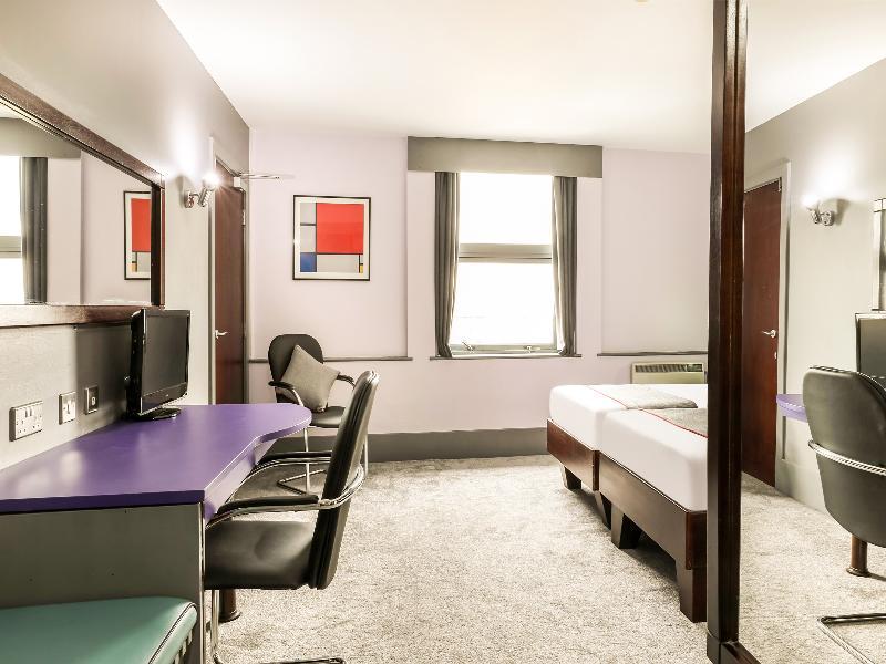 Hotel Oyo Kingsley 3*