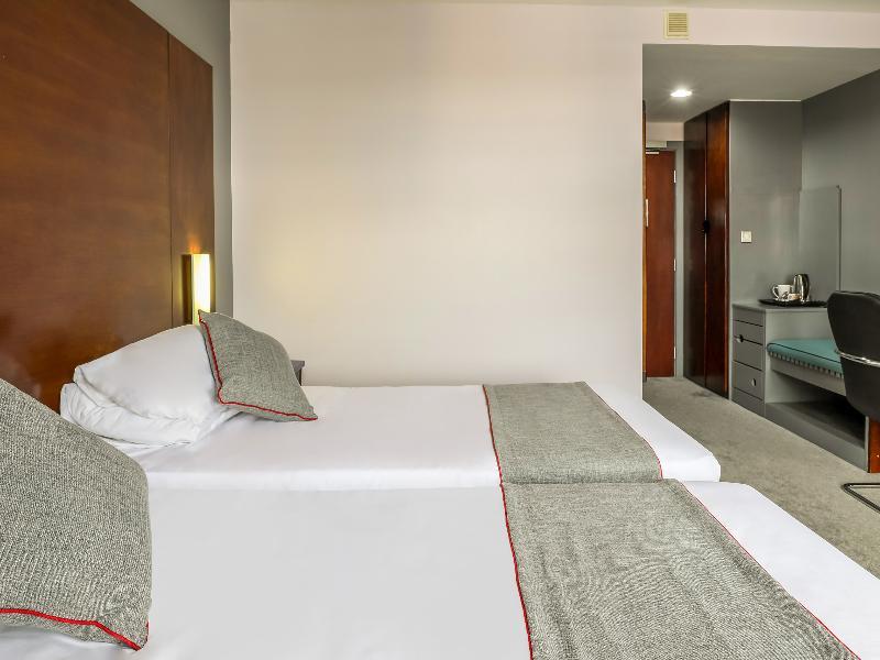 Oyo Kingsley Hotel 3*
